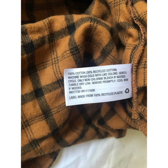 Isabel maternity long sleeve brushed flannel maternity shirt top Plaid M NWT! - Picture 6 of 6